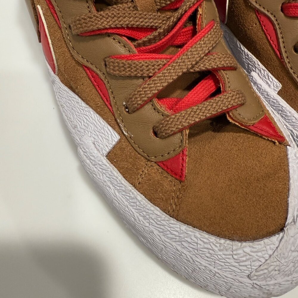 Nike Sacai Blazer Low British Tan Brown White Red DD1877-200 Mens Size 12 - Picture 11 of 12